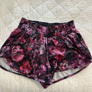 Lululemon Tracker Short Size 6